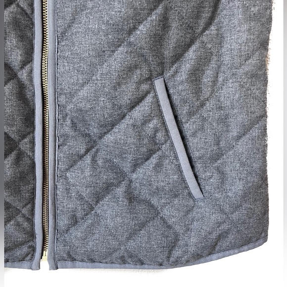 Gray Quilted Vest - Picture 3 of 4